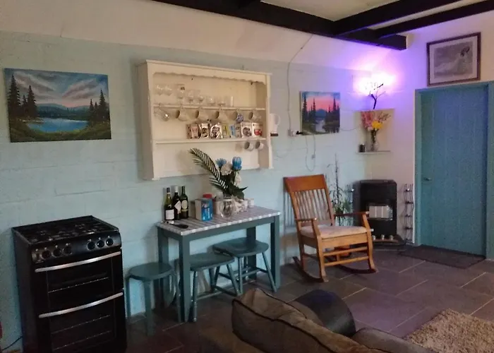 The Crossing Retreat, Barn, R95th5c Ballyling